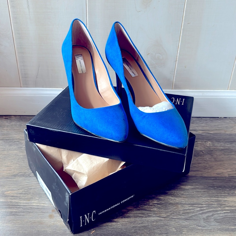 INC Kenjay4 Cobalt Heels